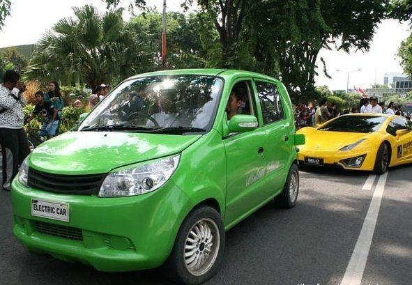 MOBIL LISTRIK KARYA ANAK BANGSA!